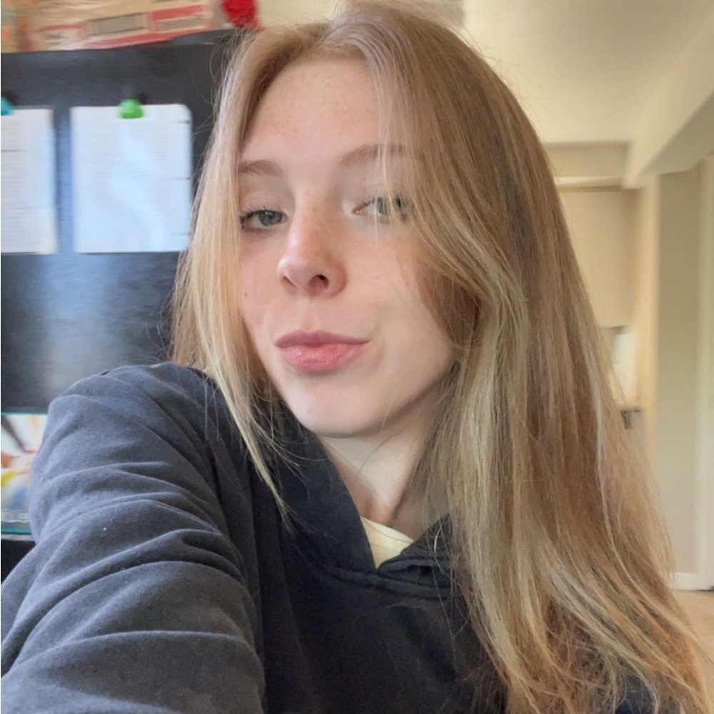 Meet your Posher, Zoe